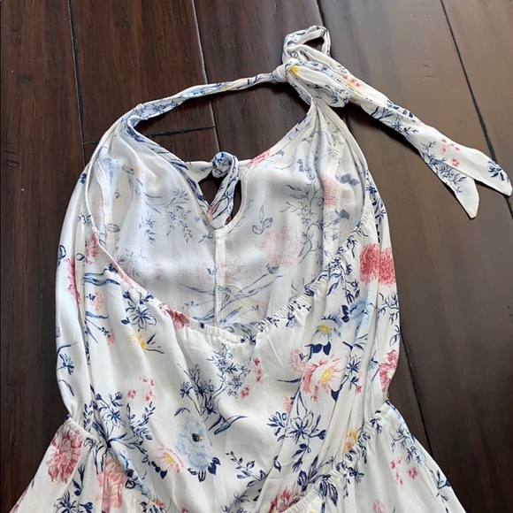 Kendall & Kylie Flowered Romper - Picture 3 of 4